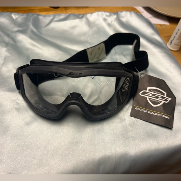 Safety goggles- ESS FirePro 1971 series FS - New with tags! Fire Dept Issue - Picture 6 of 6